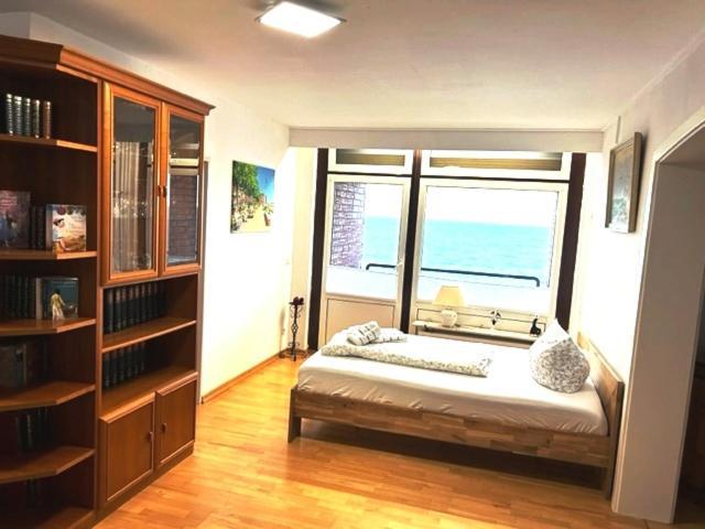 Ferienwohnung Im Strandhotel Wyk auf Föhr Eksteriør billede